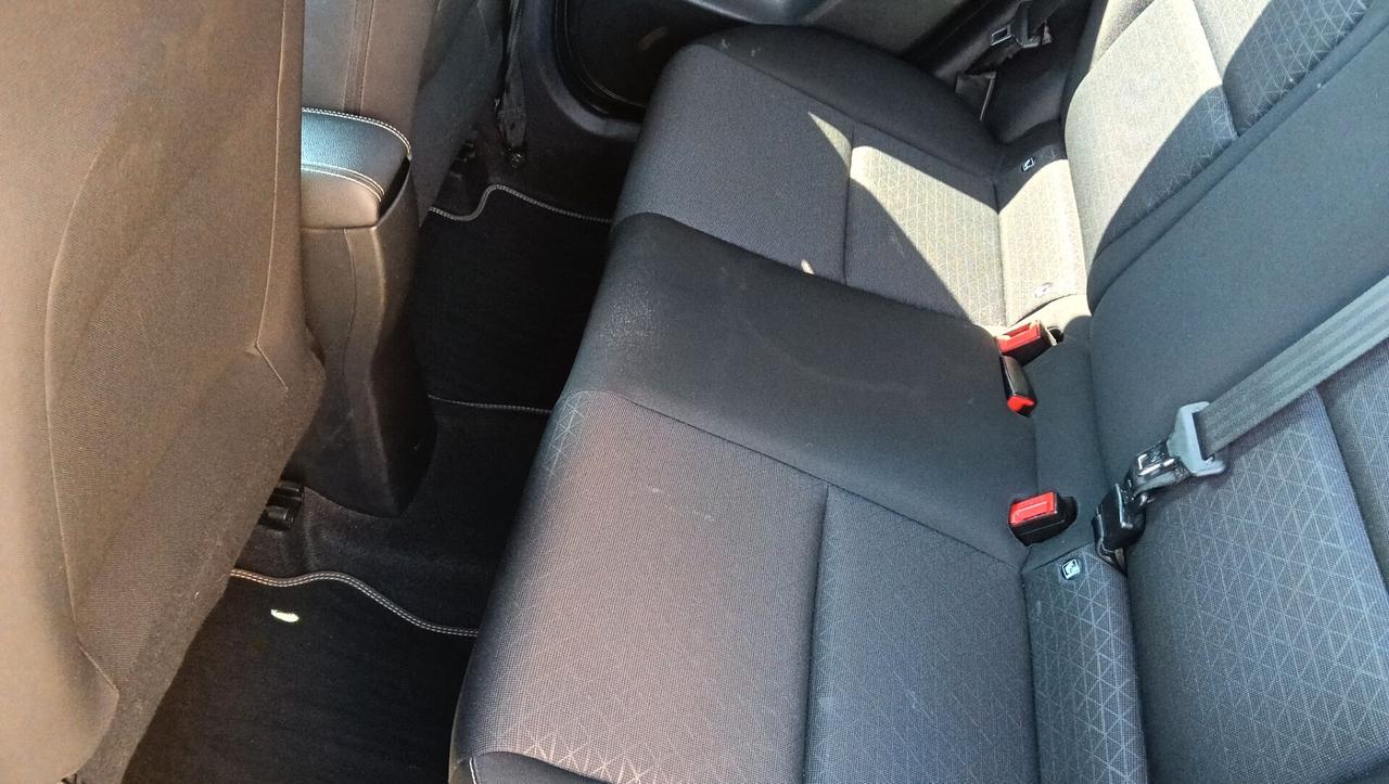 KIA PICANTO 1.0 BENZ-X LINE-AUTO-RETROC