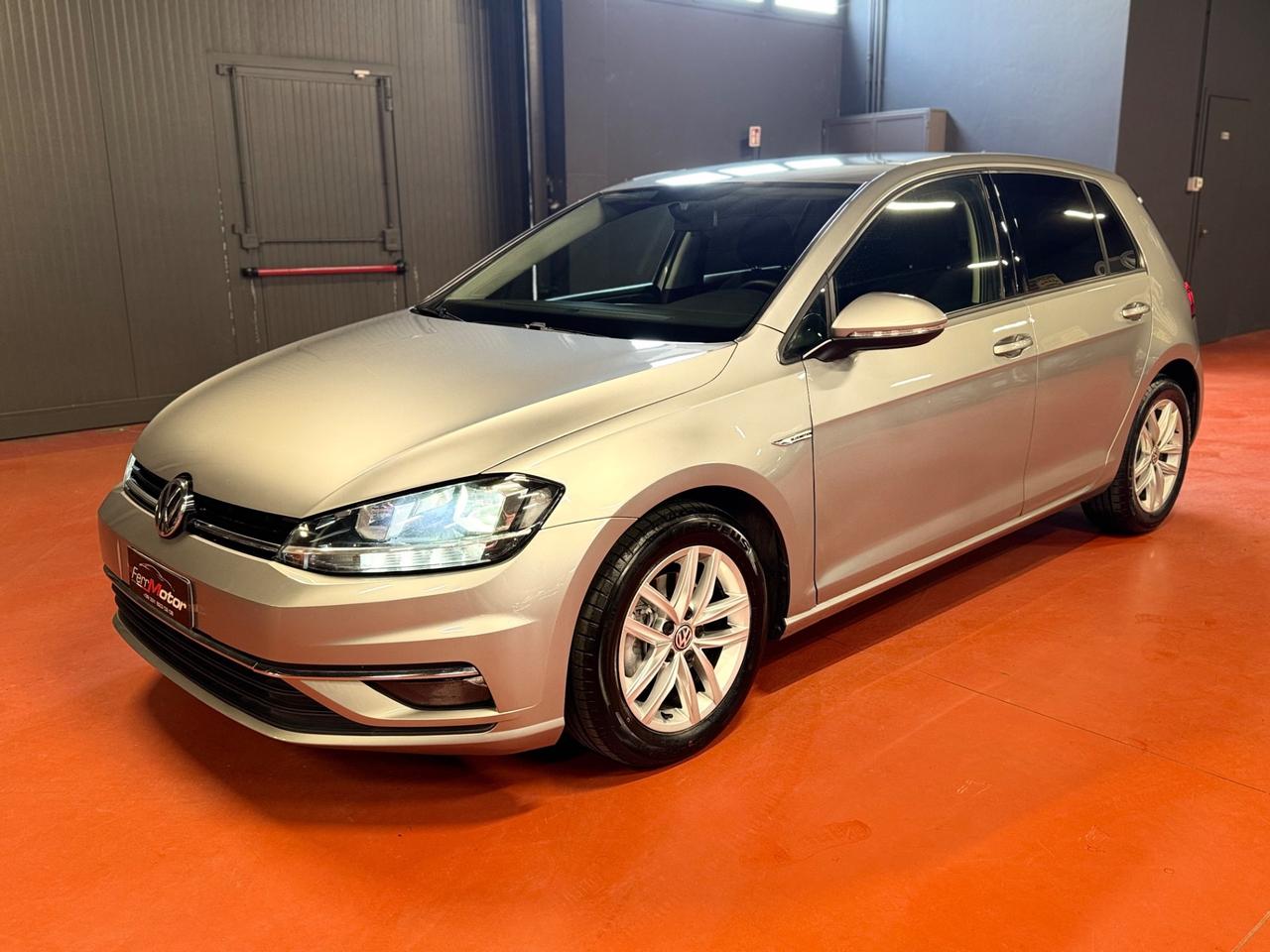 Volkswagen Golf 1.5 TGI DSG 5p. Business BlueMotion Technology