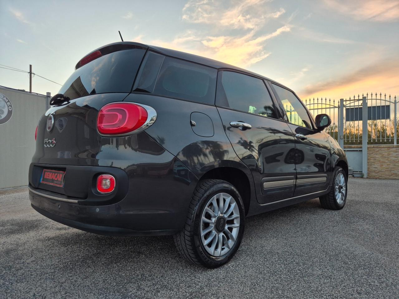 Fiat 500L 0.9 TwinAir Turbo Natural Power LOUNGE 2014 Lounge