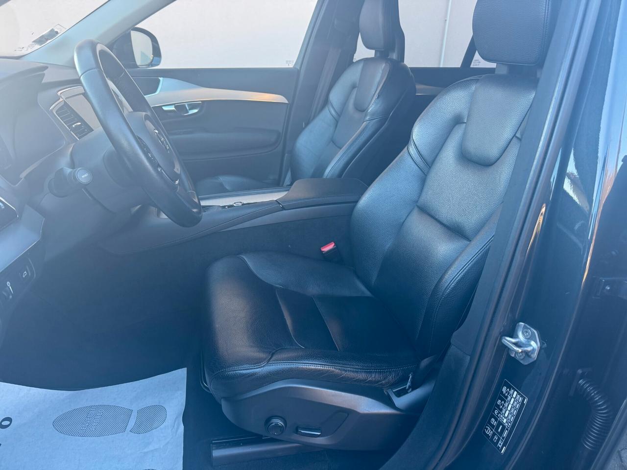 Volvo XC 90 XC90 D5 AWD Geartronic 7 posti Business Plus