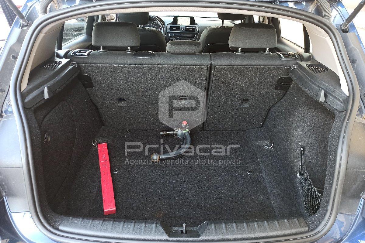 BMW 118d 5p. Advantage