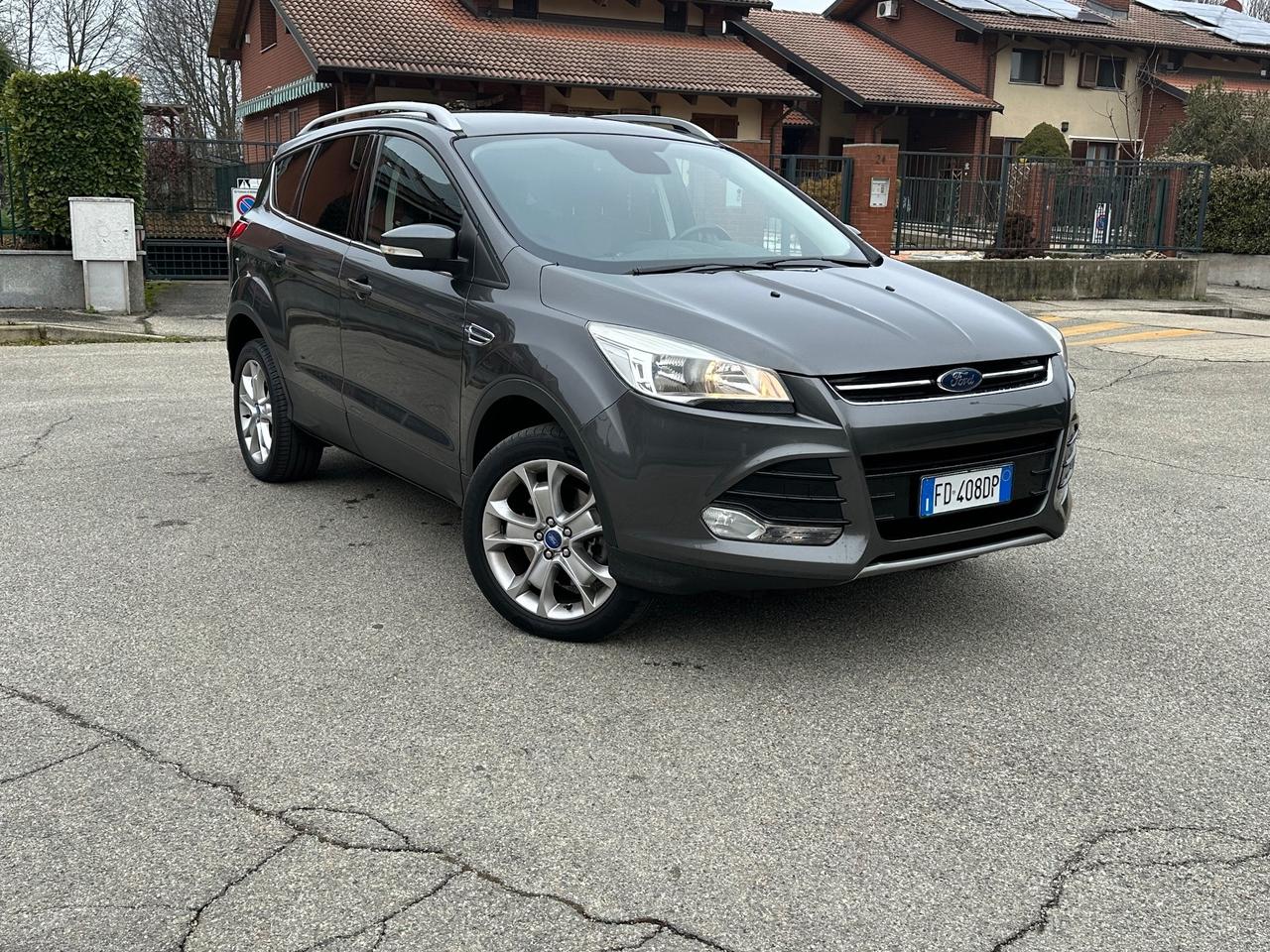 Ford Kuga 2.0 TDCI 150 CV S&S 4WD Powershift Titanium X