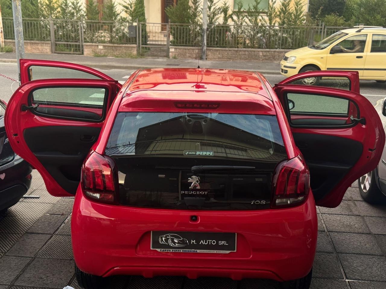 Peugeot 108 VTi 69 5 porte Allure TOP!