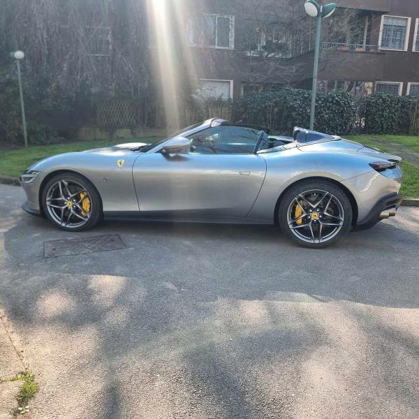 Ferrari Roma Spider 3.9 F1 dct
