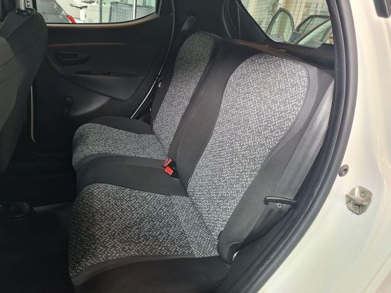 Lancia Ypsilon 1.2 69cv Elefantino Blu