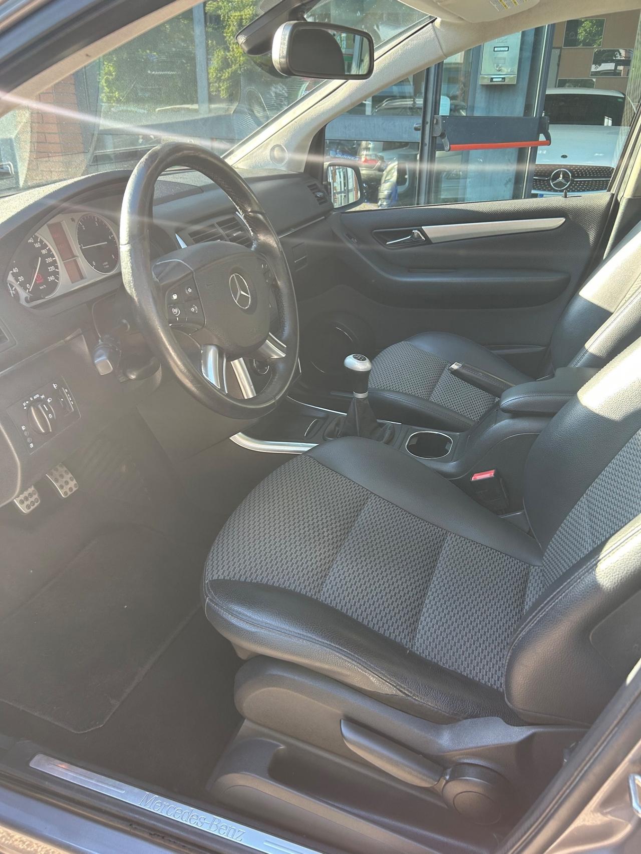 Mercedes-benz B 180 B 180 CDI Premium
