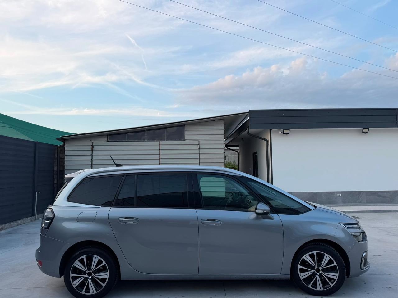 Citroen Grand C4 SpaceTourer BlueHDi 120 S&S EAT6 Shine