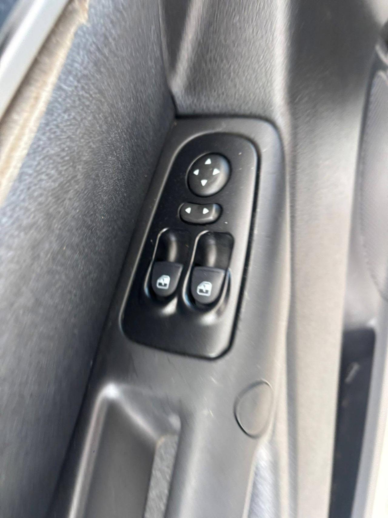 Lancia Ypsilon 1.2 70 Cv