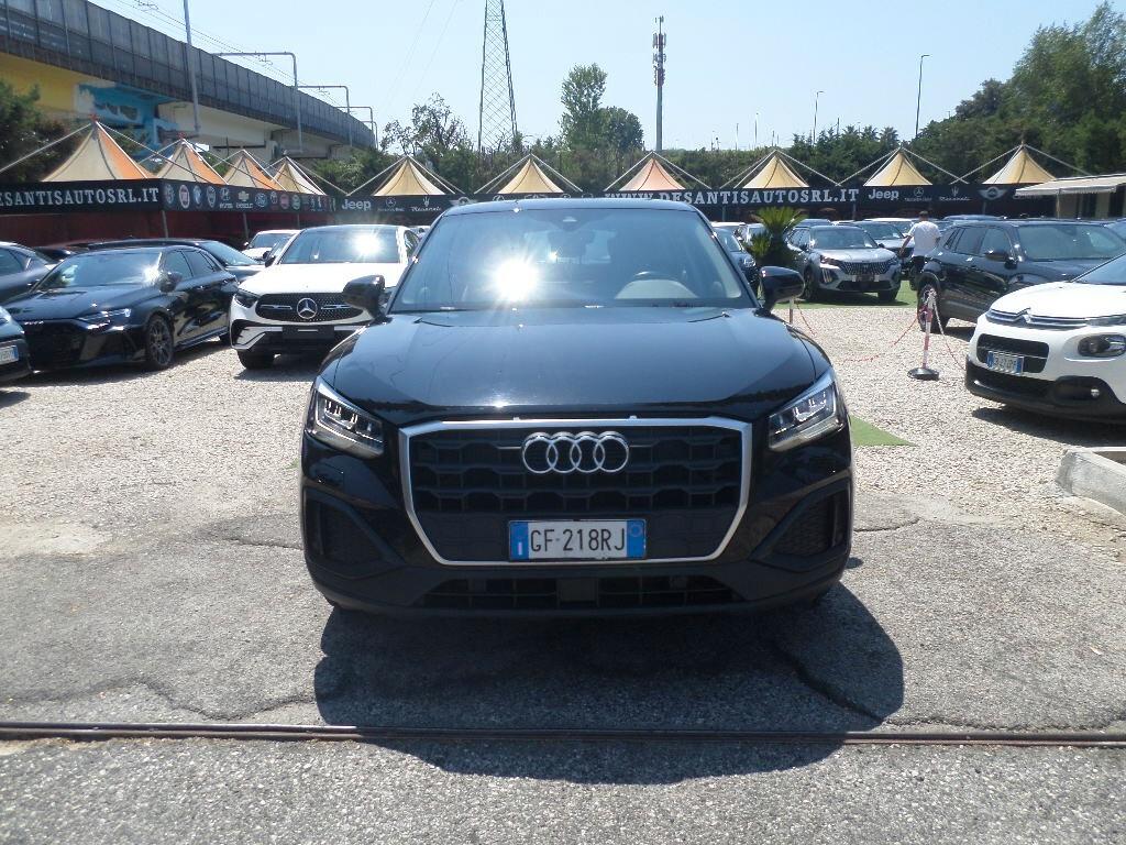Audi Q2 35 TFSI S tronic Business