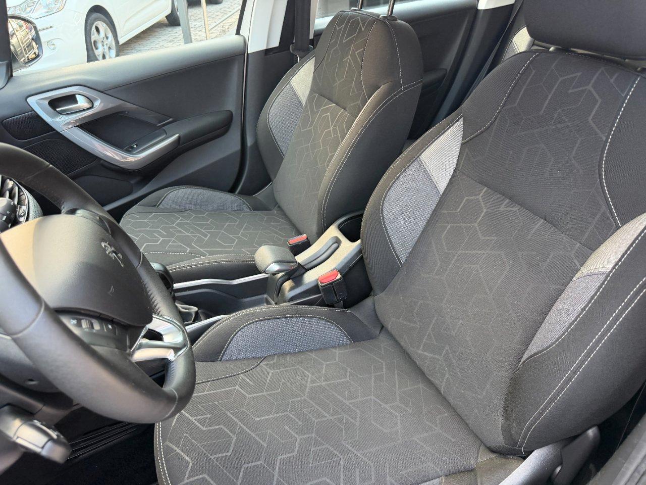 Peugeot 2008 2008 1.2 puretech Active 82cv PRONTA CONSEGNA