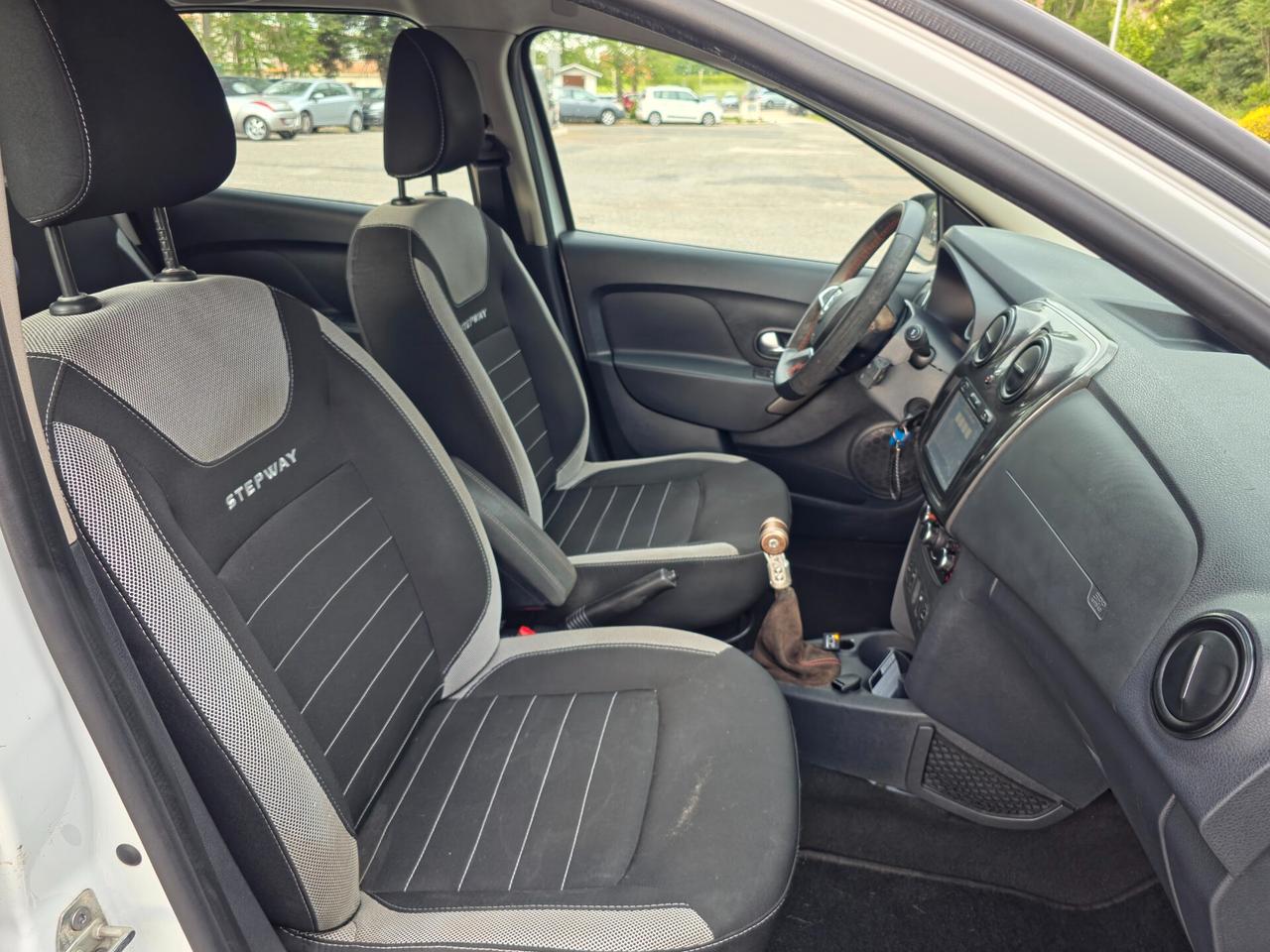 Dacia Sandero 0.9 TCe 12V T-GPL 90CV S&S Serie Speciale Brave 2017-E6 Manuale NEO