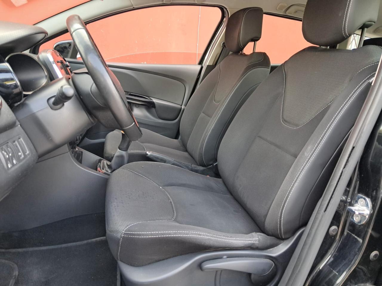Renault Clio Sporter 1.2 75CV Live 90000 km