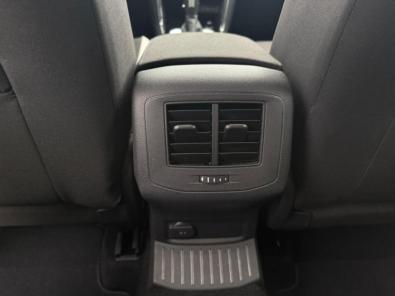 Volkswagen T-Roc 1.5 TSI STYLE 150 CV #5909