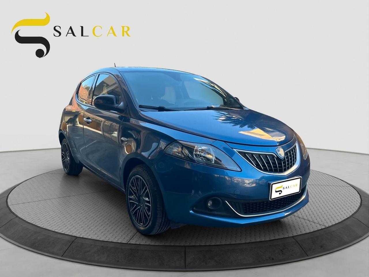 Lancia Ypsilon 1.0 FireFly 5 porte S&S Hybrid Gold