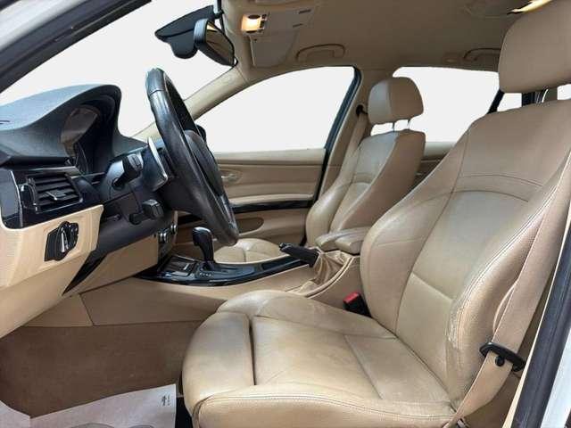 BMW 320 d cat xDrive Touring Futura