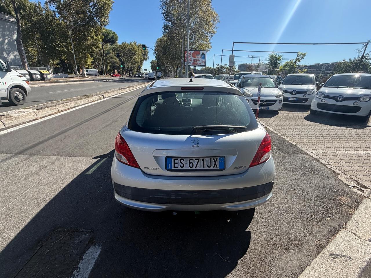 Peugeot 207 gpl 5porte manuale