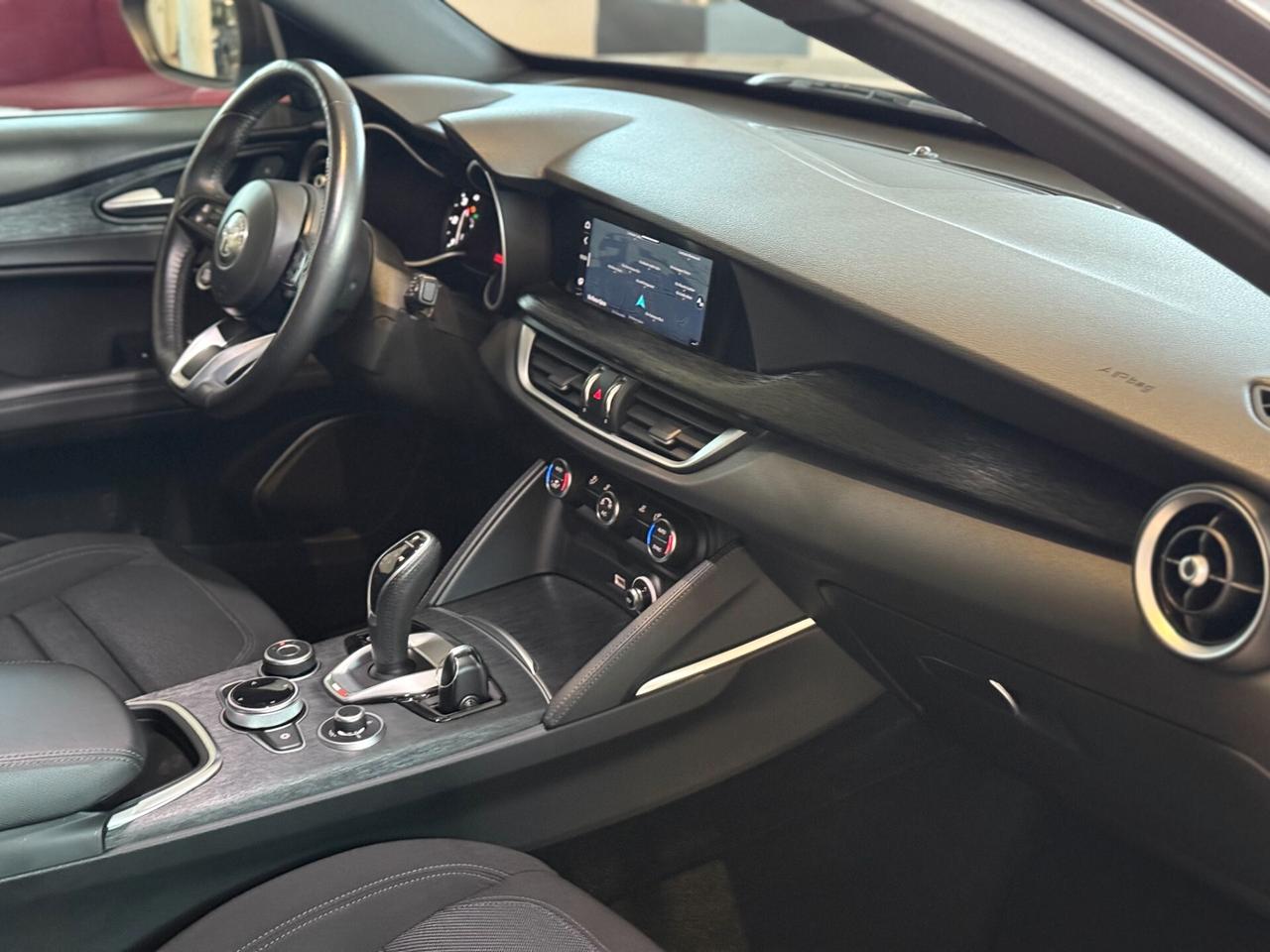 Alfa Romeo Stelvio 2.2 Turbodiesel 160 CV AT8 RWD Business