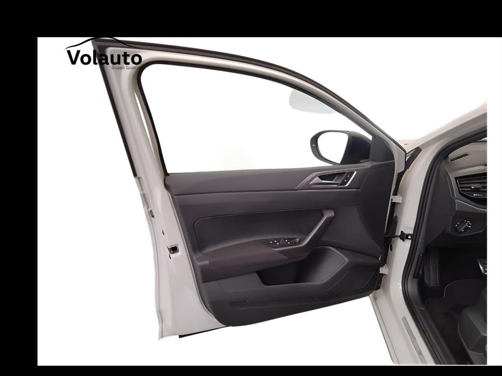 VOLKSWAGEN Taigo - Taigo 1.0 tsi R-Line 110cv dsg