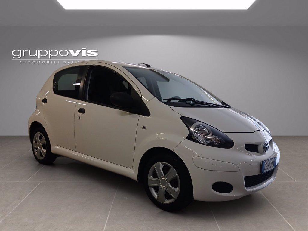 TOYOTA Aygo 5 porte del 2011