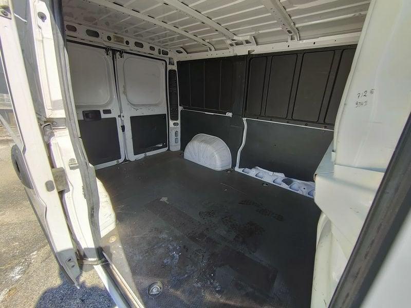 FIAT Ducato 290 30 CH1 2.3 mjt 120cv E6d-temp