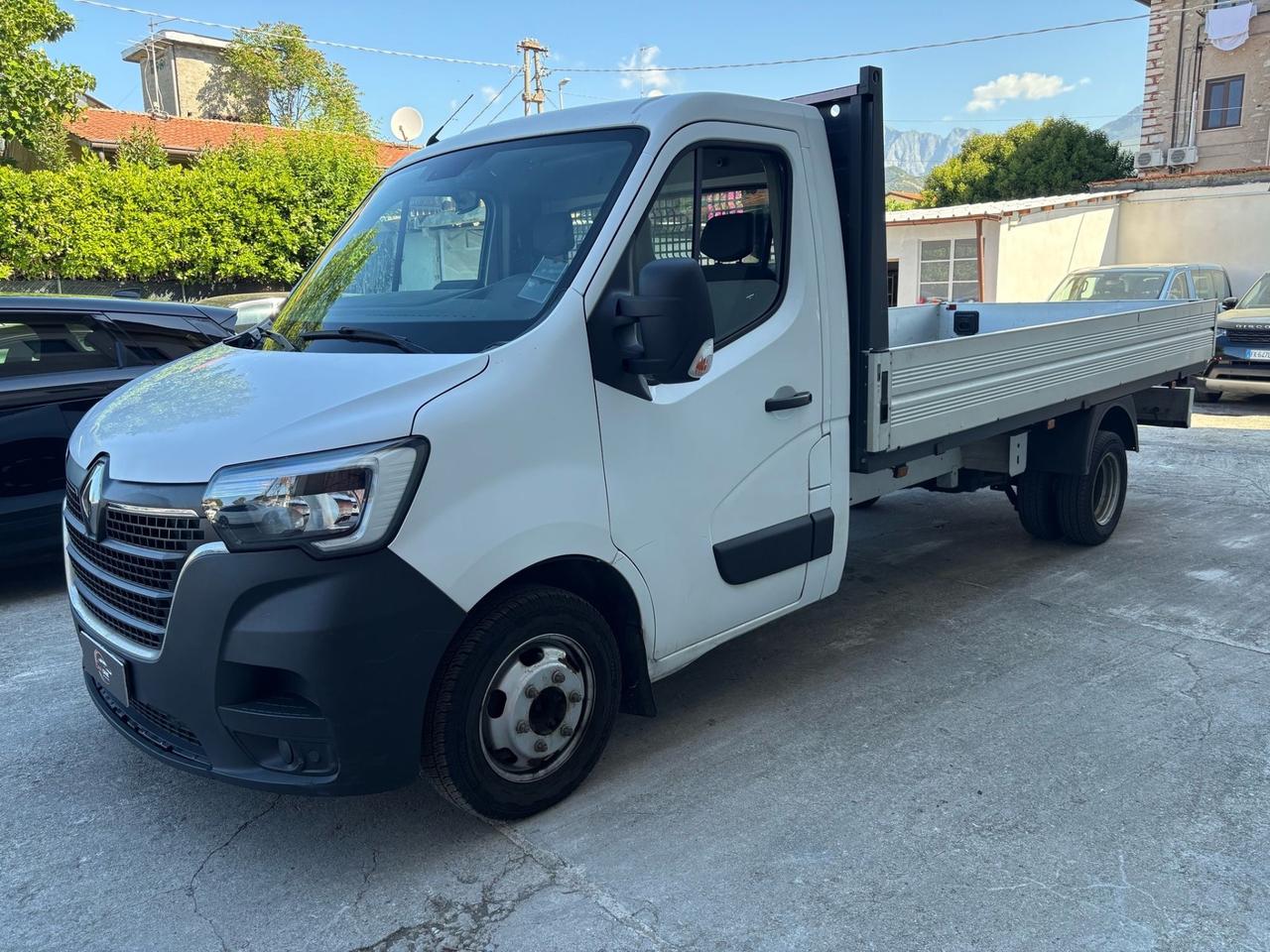 Renault Master 2.3 Diesel cassone fisso
