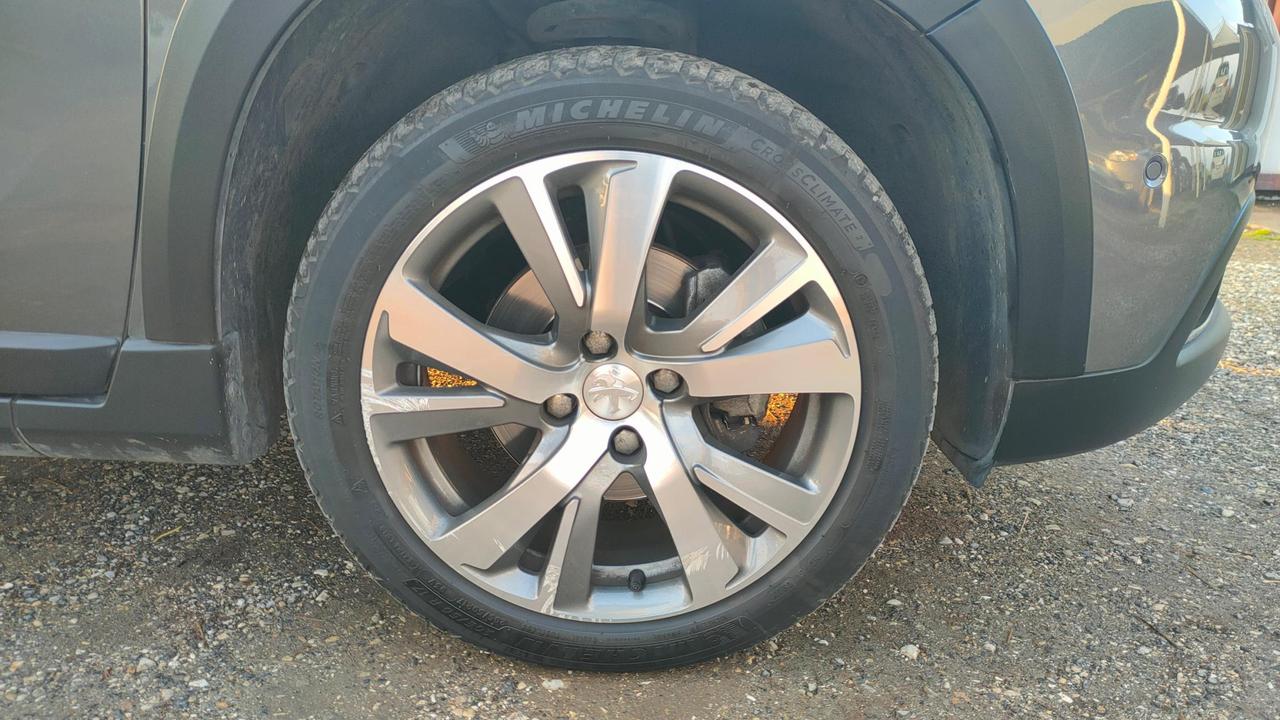 Peugeot 2008 2008 1.2 Turbo Allure 130cv my19