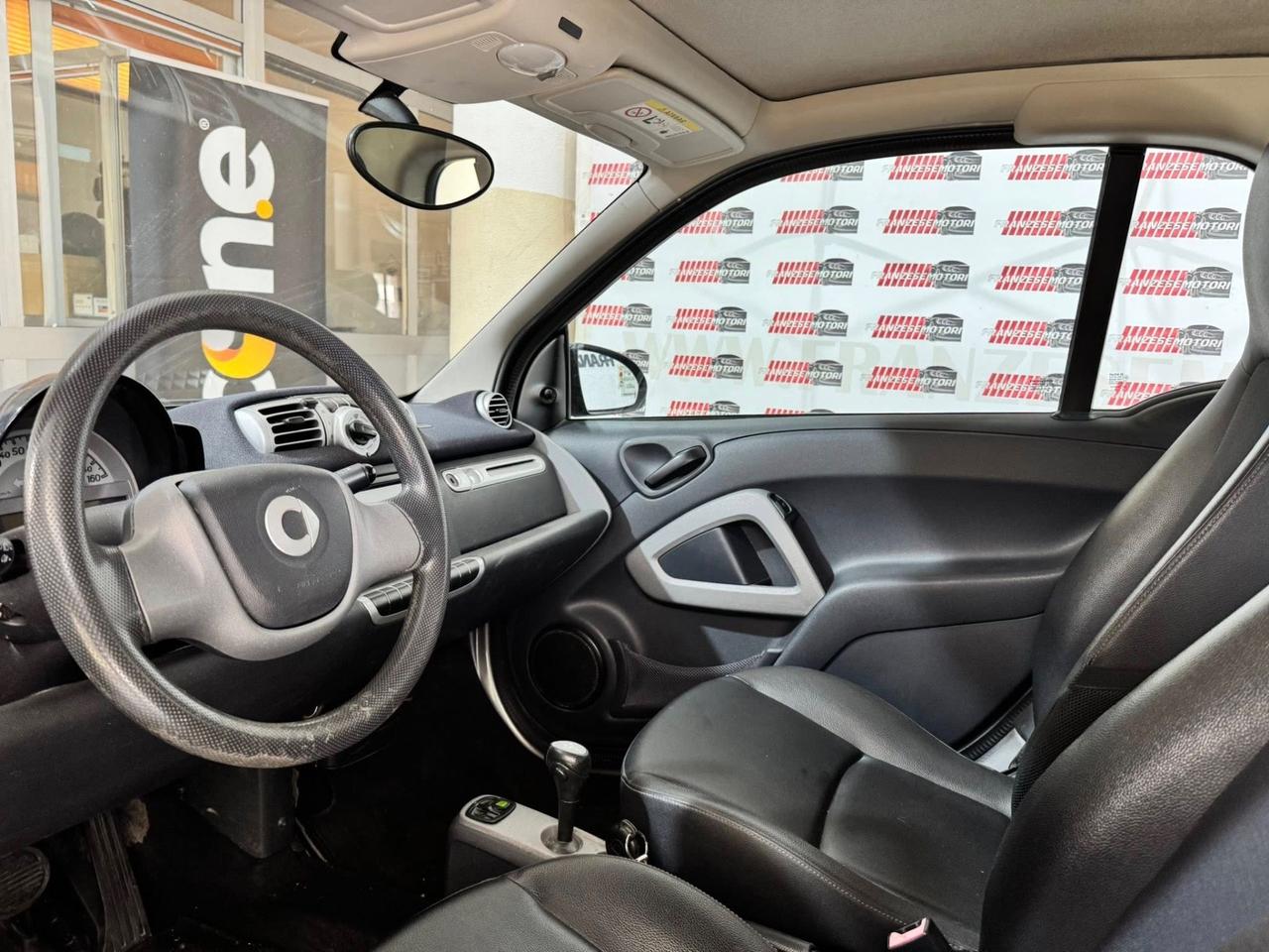 Smart ForTwo 1000 45 kW MHD coupé pure Teen II