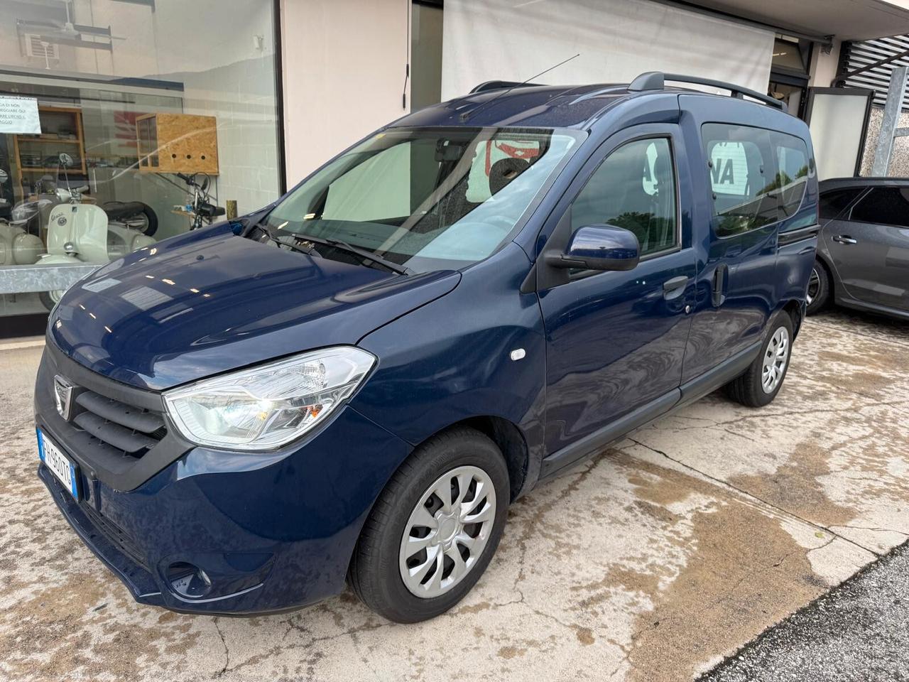 Dacia Dokker 1.6 8V 100CV Start&Stop GPL Lauréate