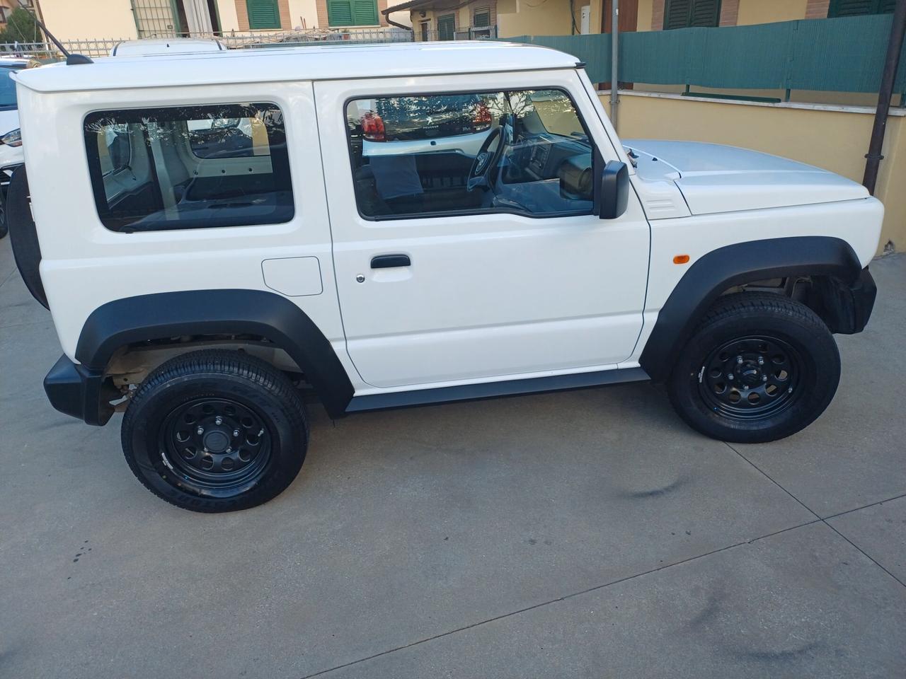 Suzuki Jimny 1.5 4X4