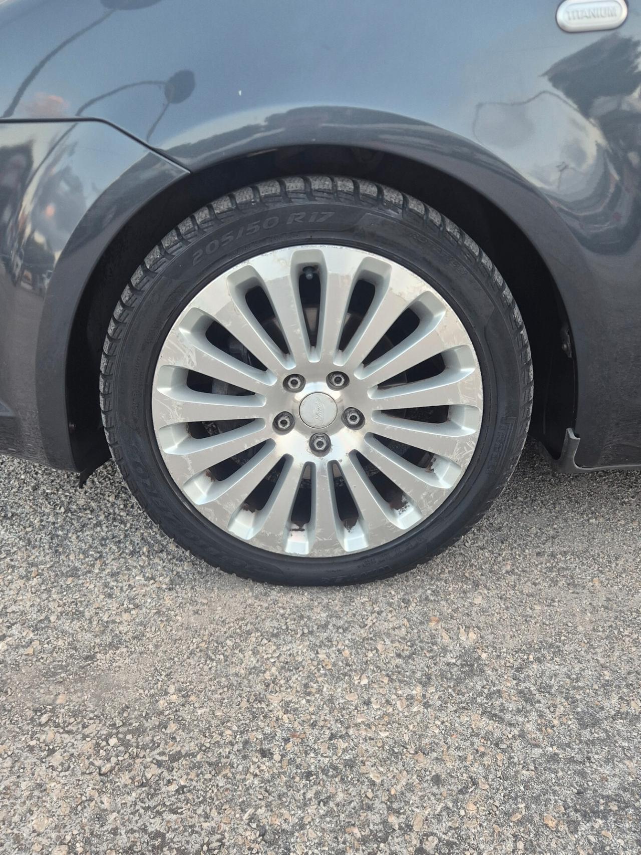 Ford C-Max 1.6 TDCi 110 CV Titanium DPF