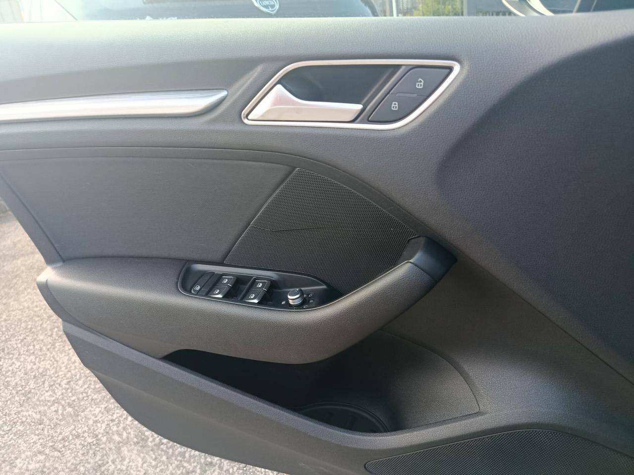 Audi A3 1.6 TDI 116 CV S tronic Sport
