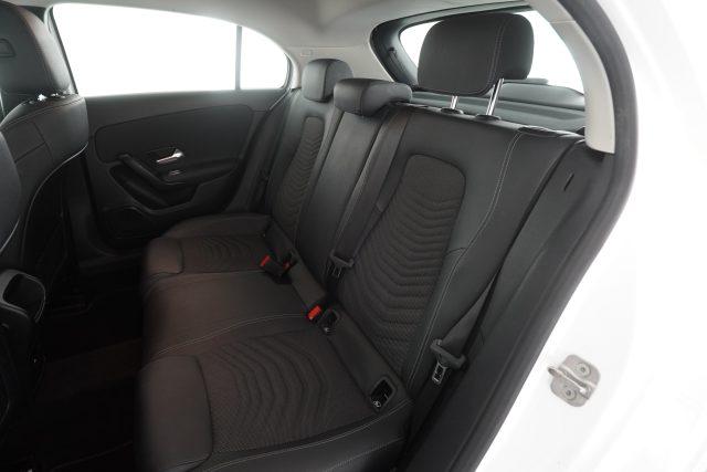 MERCEDES-BENZ A 180 A 180 d Automatic Advanced