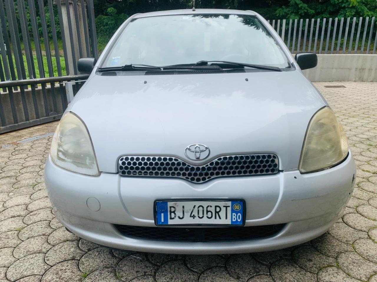 Toyota Yaris 1,0 benzina