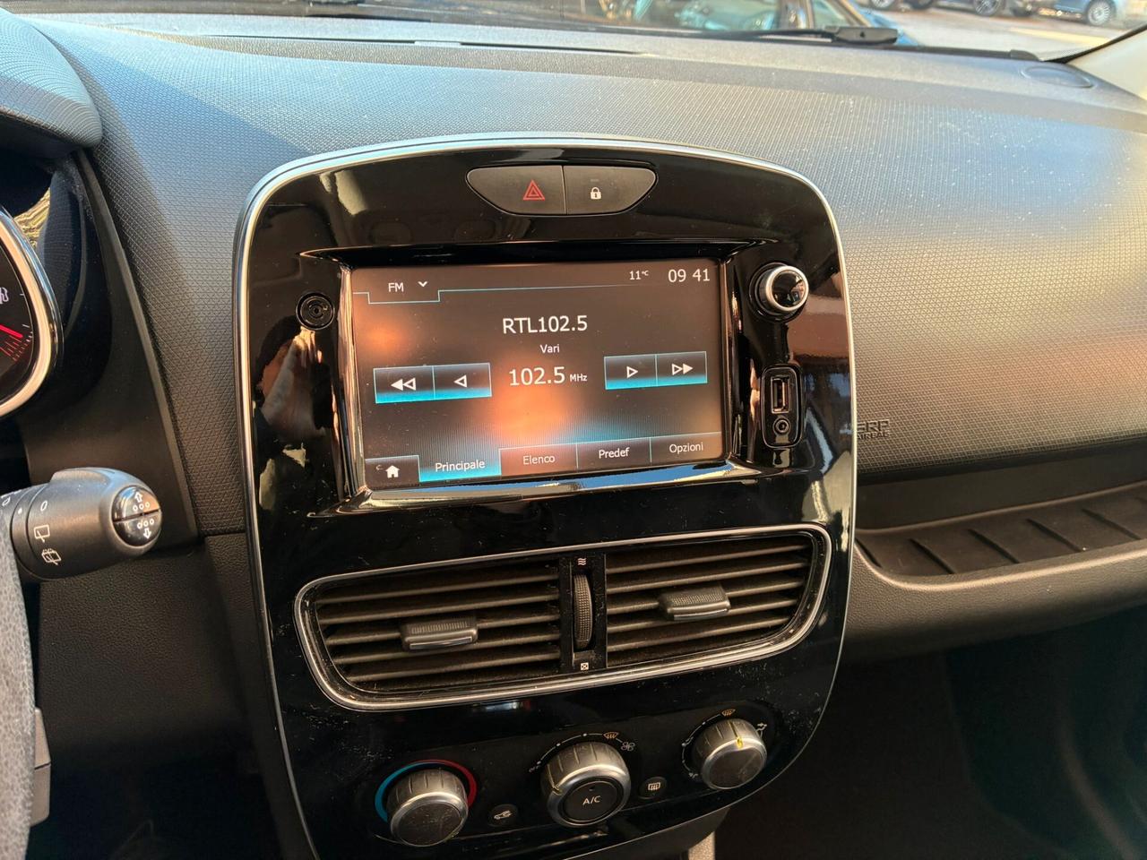 Renault Clio1.5dCi 75CV 5p perfetta garantita-17