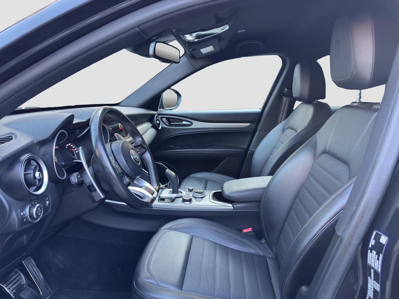 Alfa Romeo Stelvio 2.2 Sprint 190cv Q4 2022