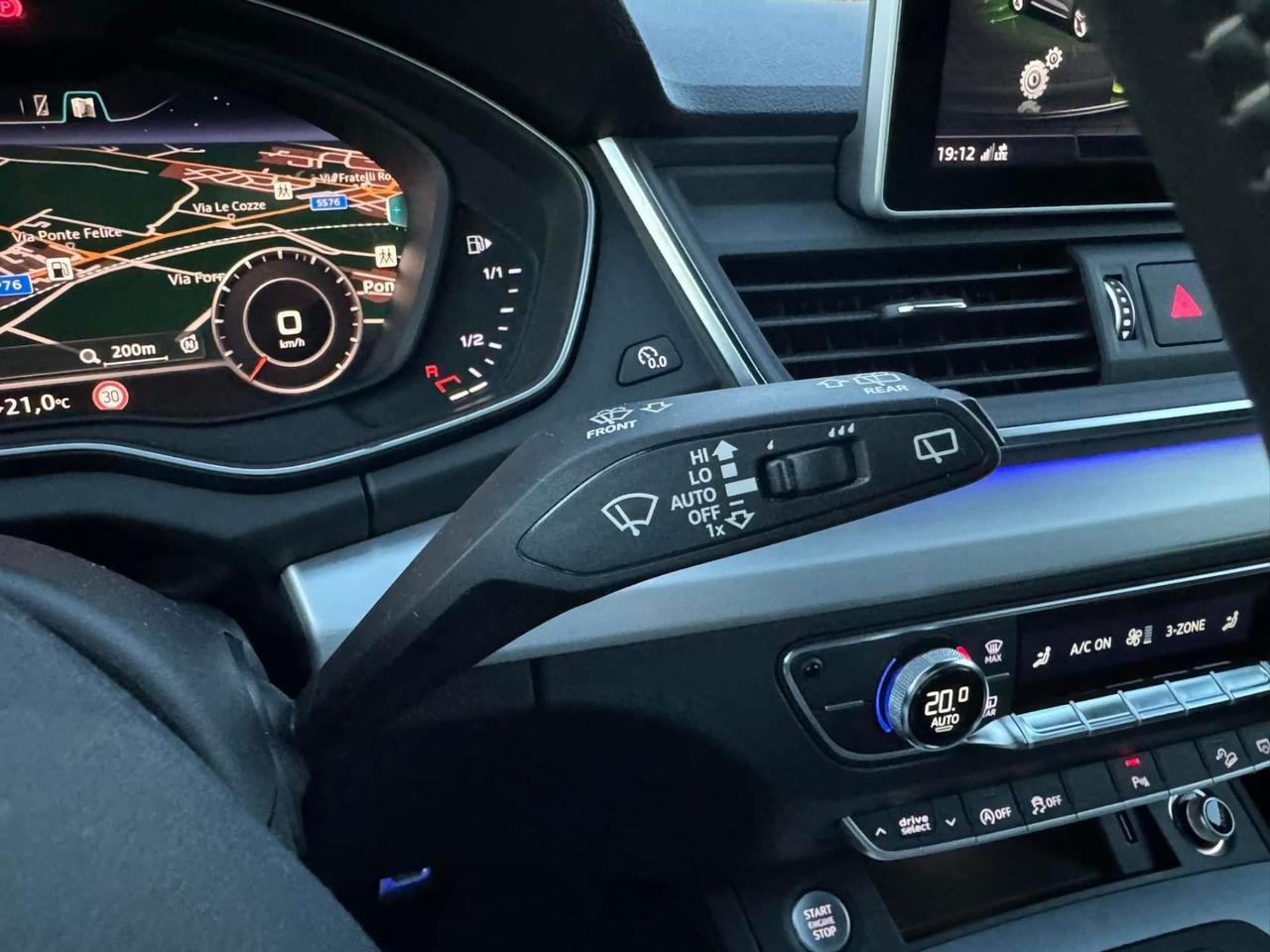 AUDI Q5 2.0 Quattro S-LINE-Virtual Luci Ambient 19