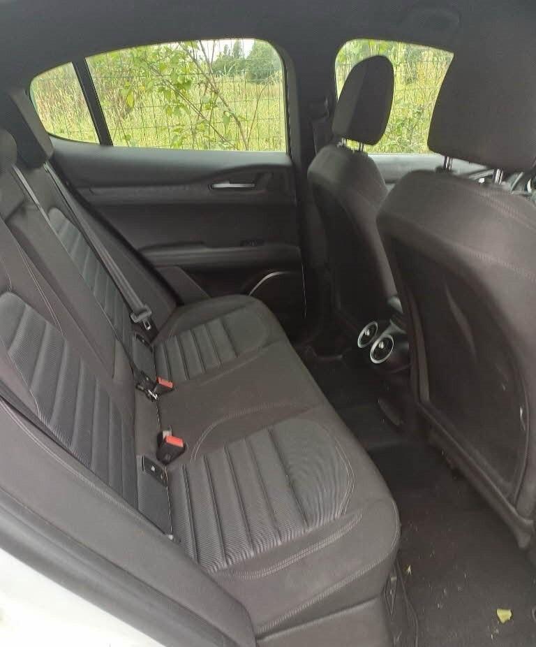 Alfa Romeo Stelvio 2.2 Turbodiesel 160 CV AT8 RWD Business 07/2022