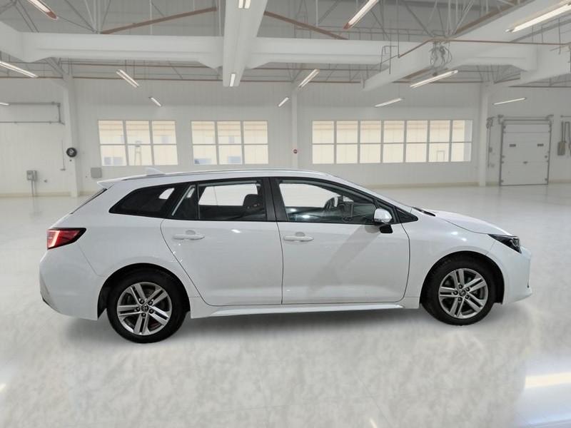 TOYOTA COROLLA TS 1.8 HYBRID BUSINESS 5 PORTE STATION WAGON