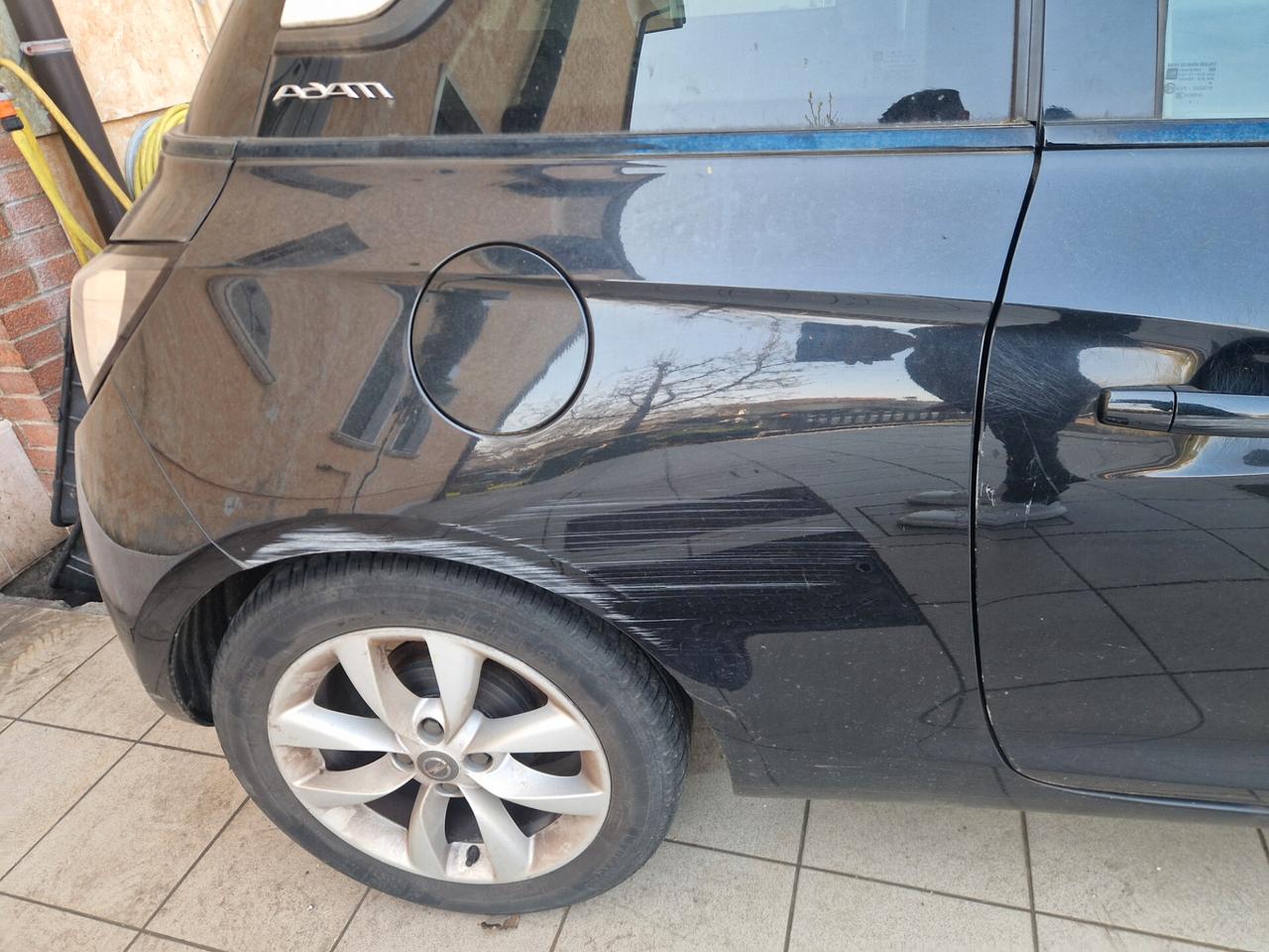 Opel Adam 1.2 70 CV Start&Stop Jam