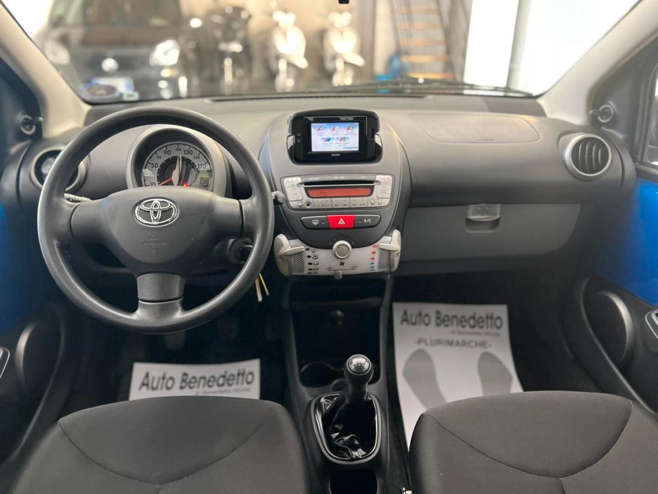 TOYOTA AYGO 1.0 5P CONNECT 2014