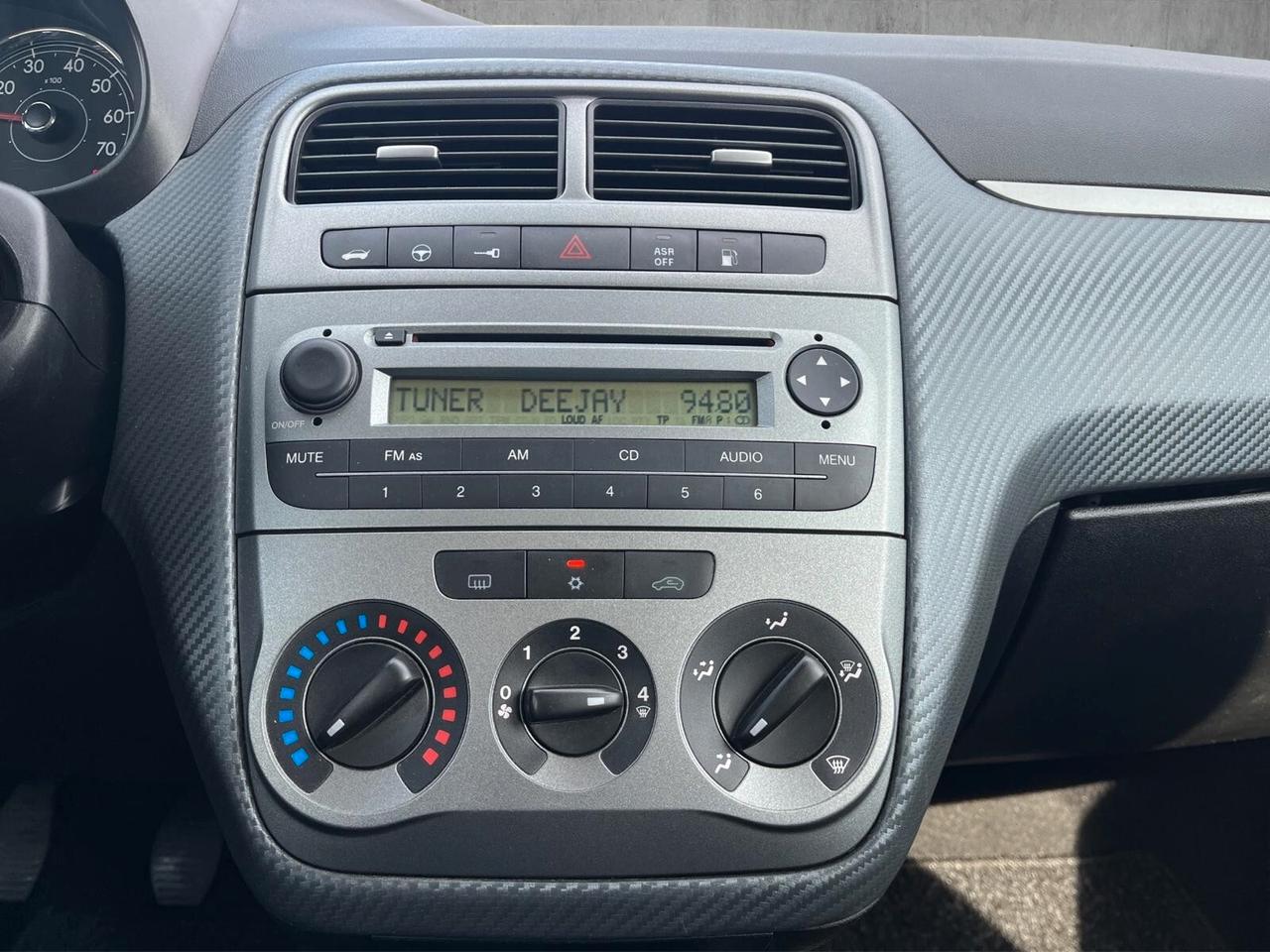 Fiat Punto 1.4 5 porte Natural Power Active