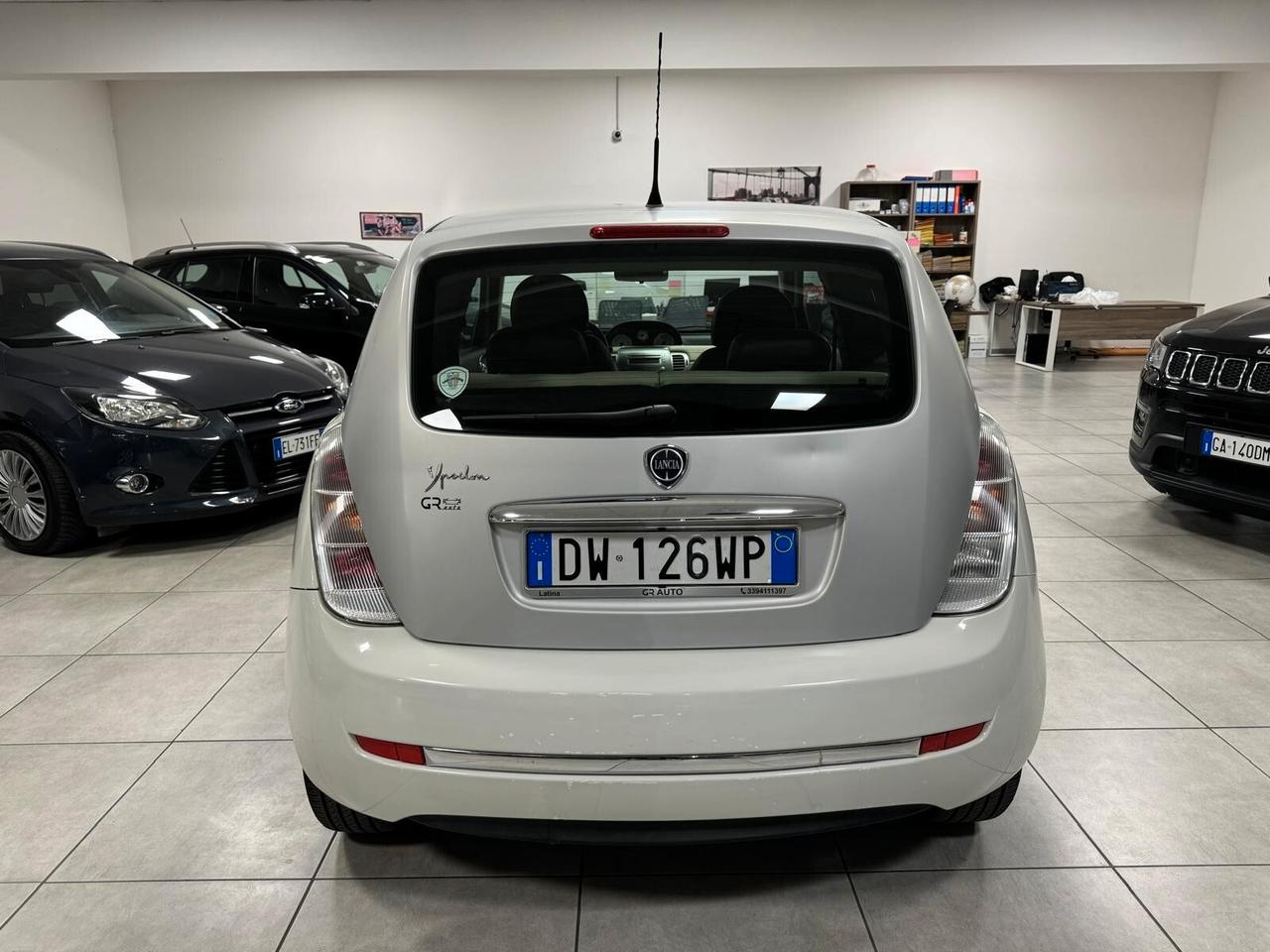 Lancia Ypsilon 1.2 BENZ PLATINO NEOPATENTATI 2009