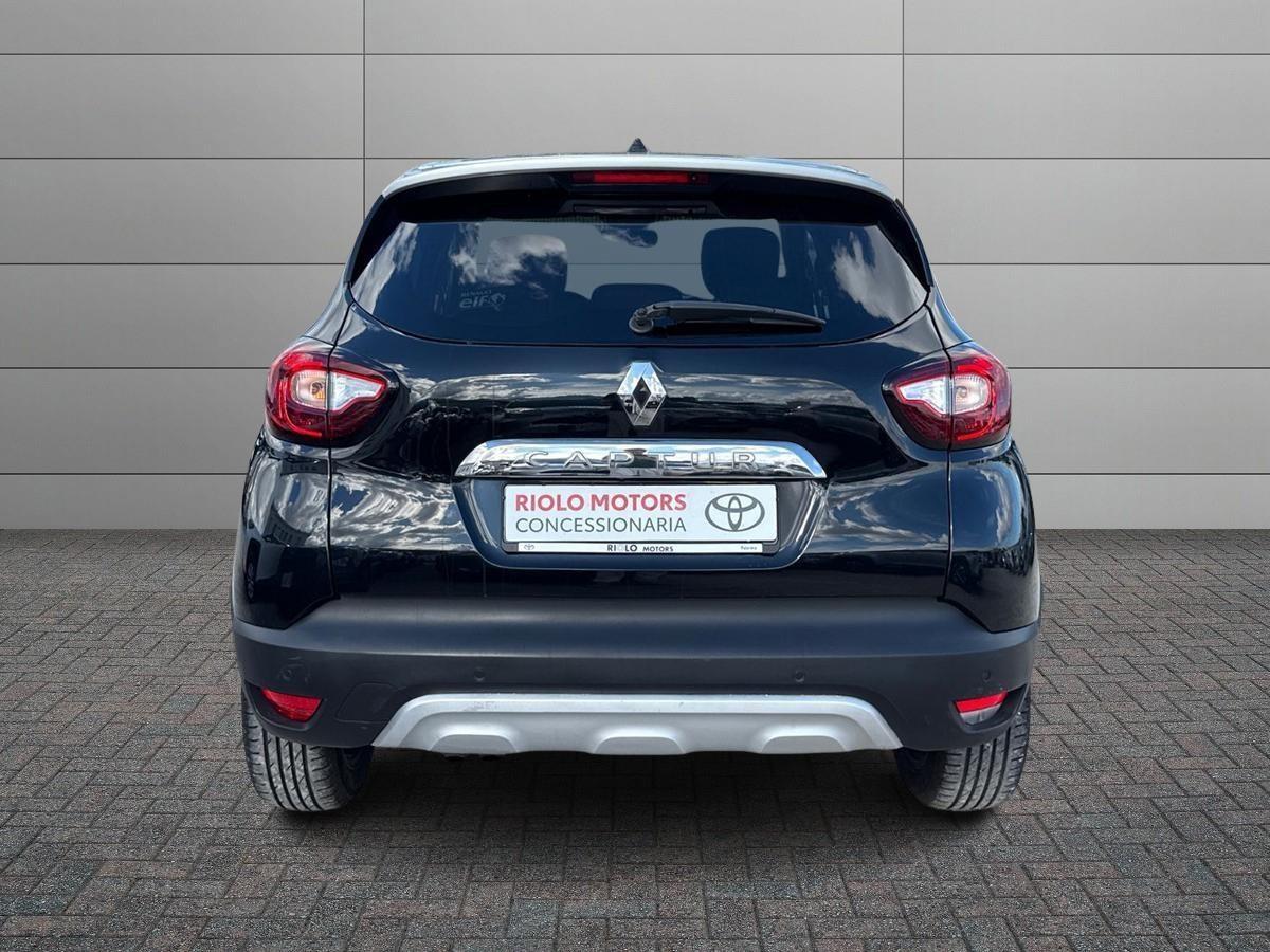 RENAULT Captur I 2017 - Captur 1.3 tce Initiale Paris 150cv edc fap