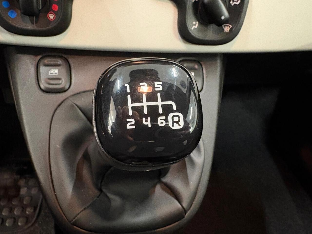 Fiat Panda Cross PANDINA 1.0 Hybrid SPOTICAR