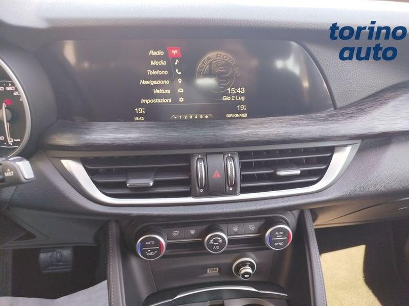 Alfa Romeo Stelvio 2.2 Turbo Diesel 160CV AT8 RWD Business