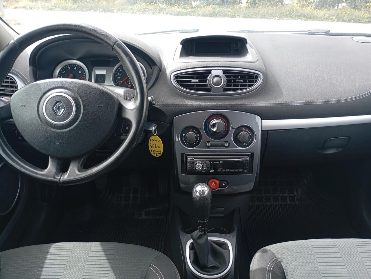 Renault Clio 1.2 16V 5 porte 20th Anniversario