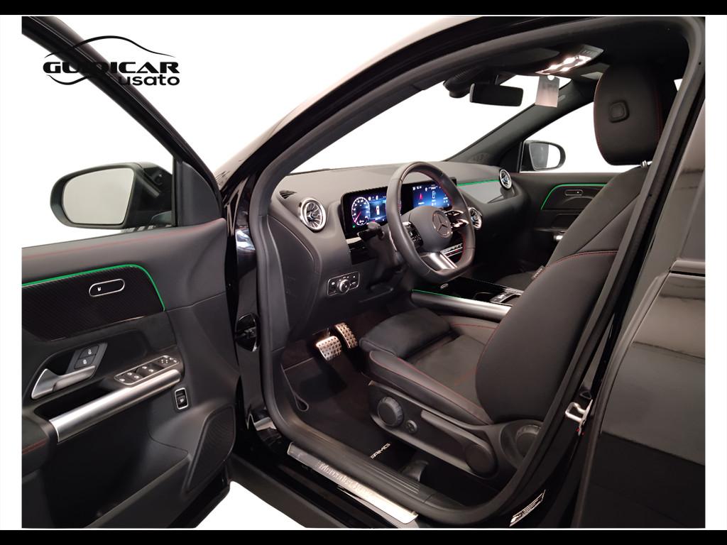 Mercedes-Benz GLA-H247 2023 - GLA 200 d AMG Line Advanced Plus auto
