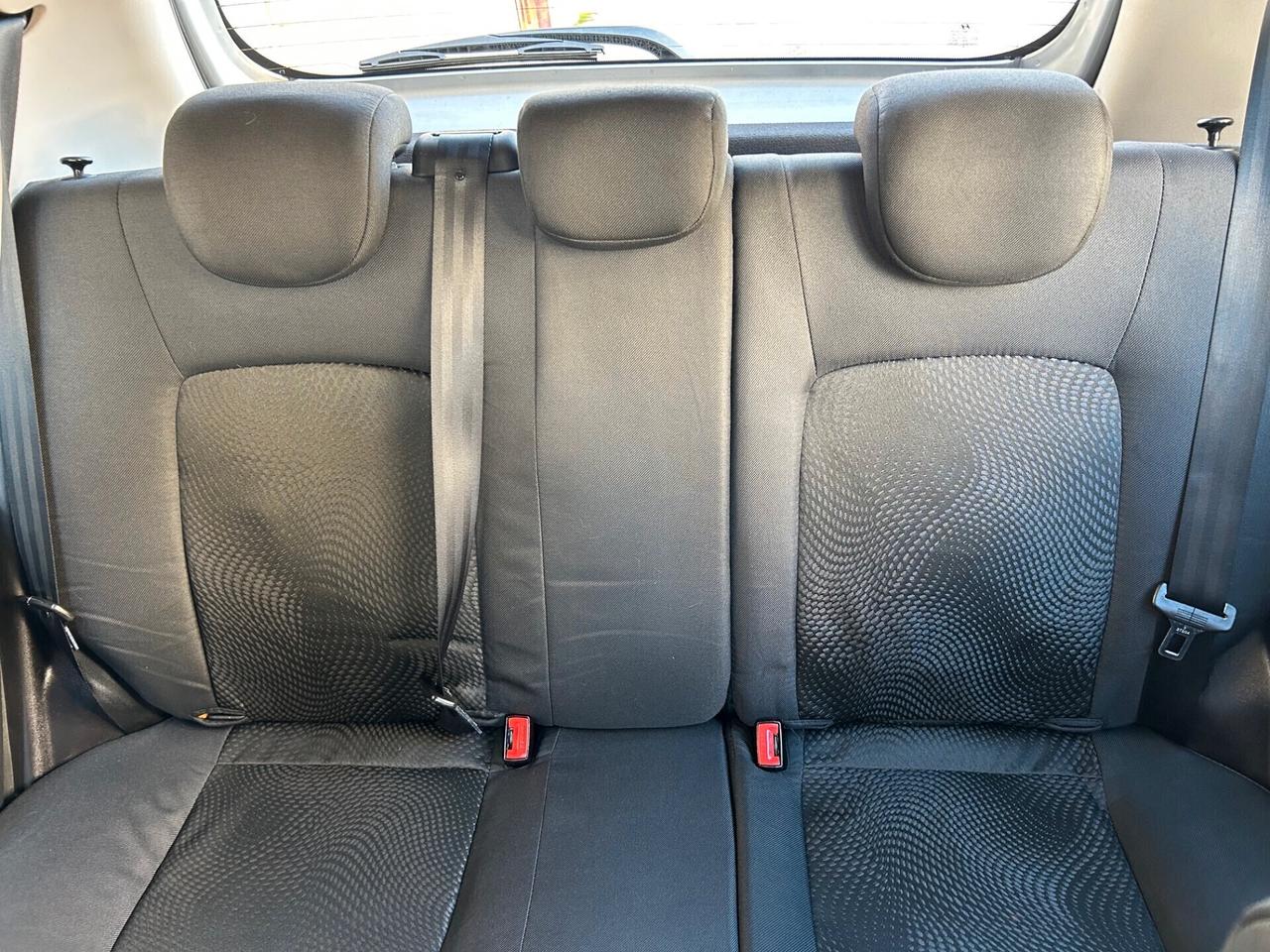 Hyundai i10 1.1 Benz 68cv COMFORT