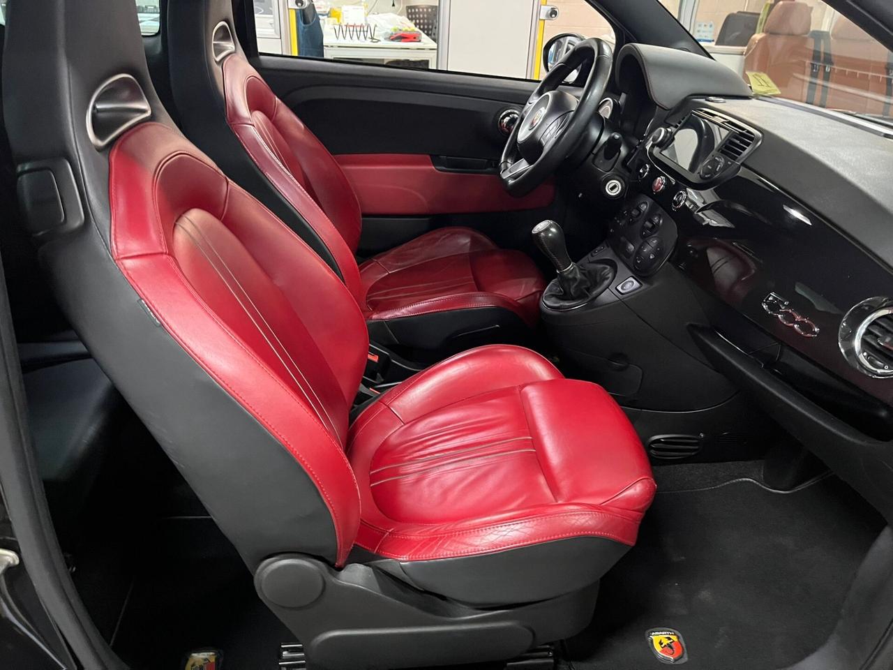 Abarth 500 1.4 Turbo T-Jet Tenuta benissimo!!!