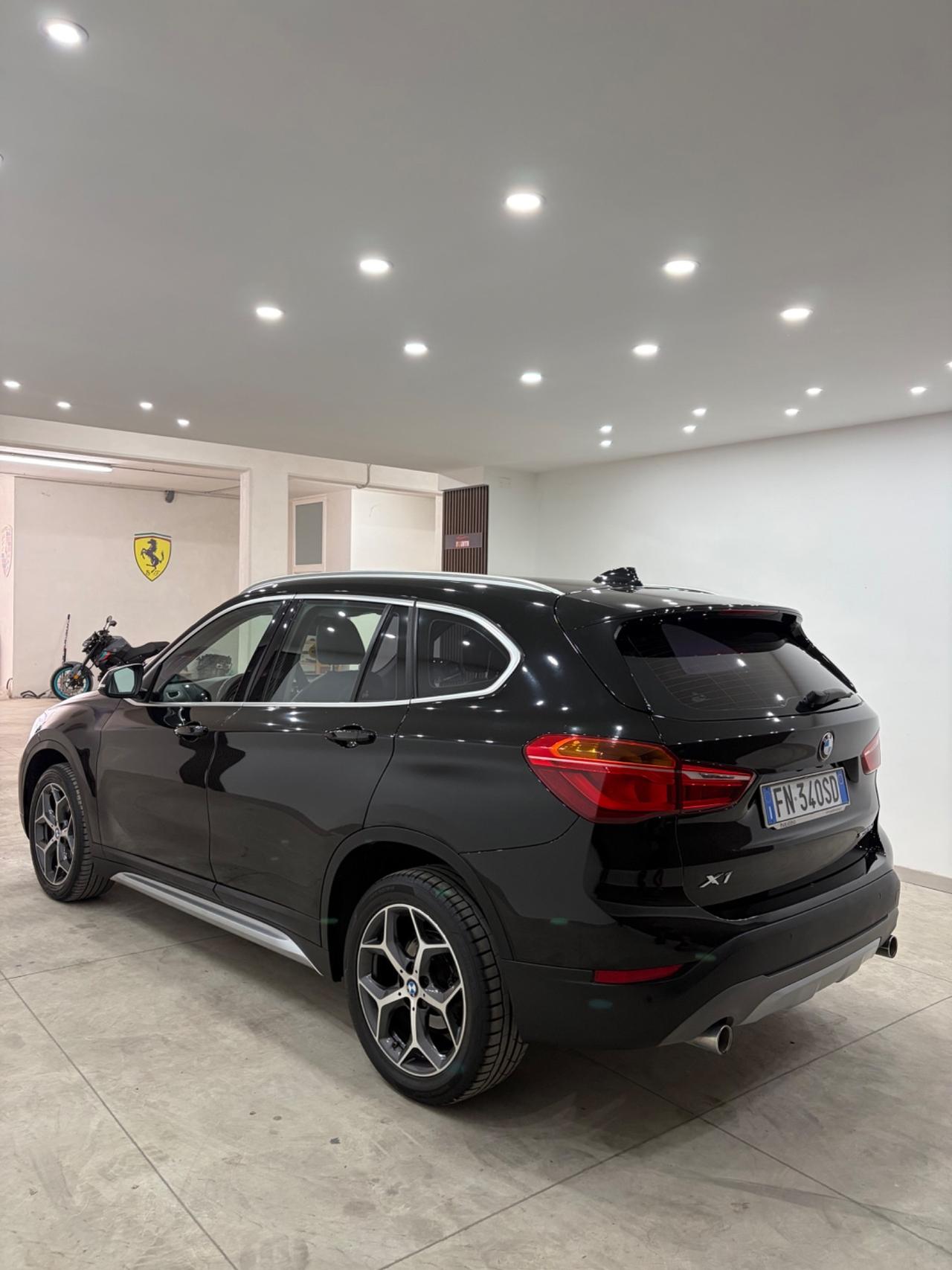 Bmw X1 sDrive18d xLine